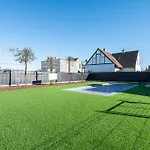 Luxury With 4 Rooms, Pool And Modern Comfort * De Haan