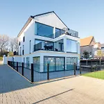 Luxury With 4 Rooms, Pool And Modern Comfort Apartamento