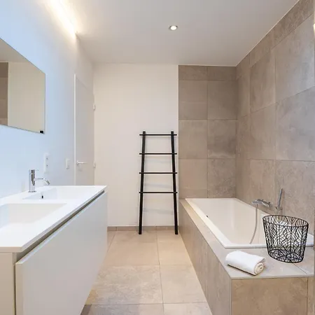 Luxury With 4 Rooms, Pool And Modern Comfort De Haan