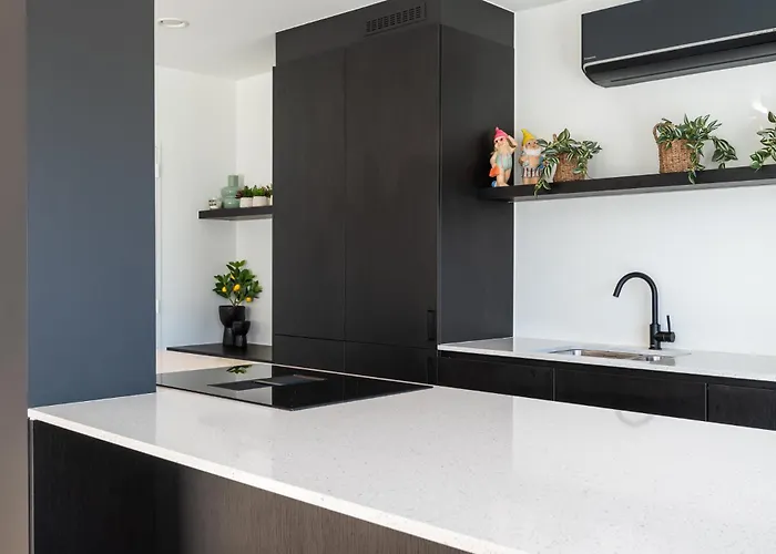 Lägenhet Luxury With 4 Rooms, Pool And Modern Comfort De Haan