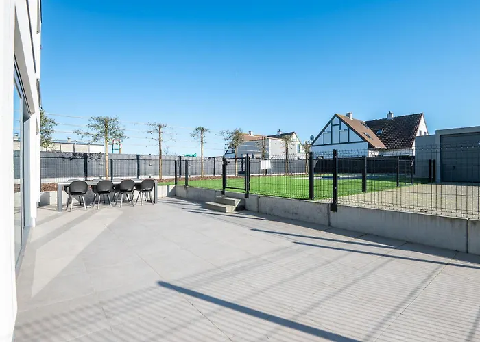 Lägenhet Luxury With 4 Rooms, Pool And Modern Comfort *